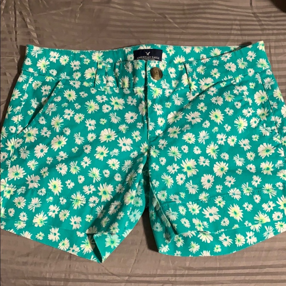 American Eagle Chinos